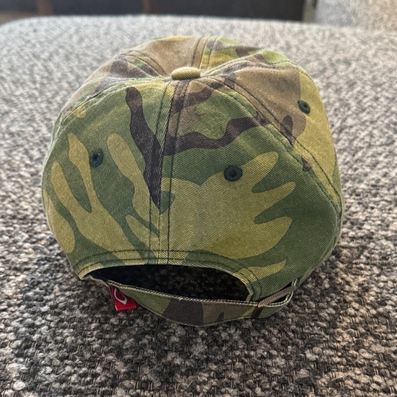 47 Brand Camo Reds Hat - Picture 3 of 5